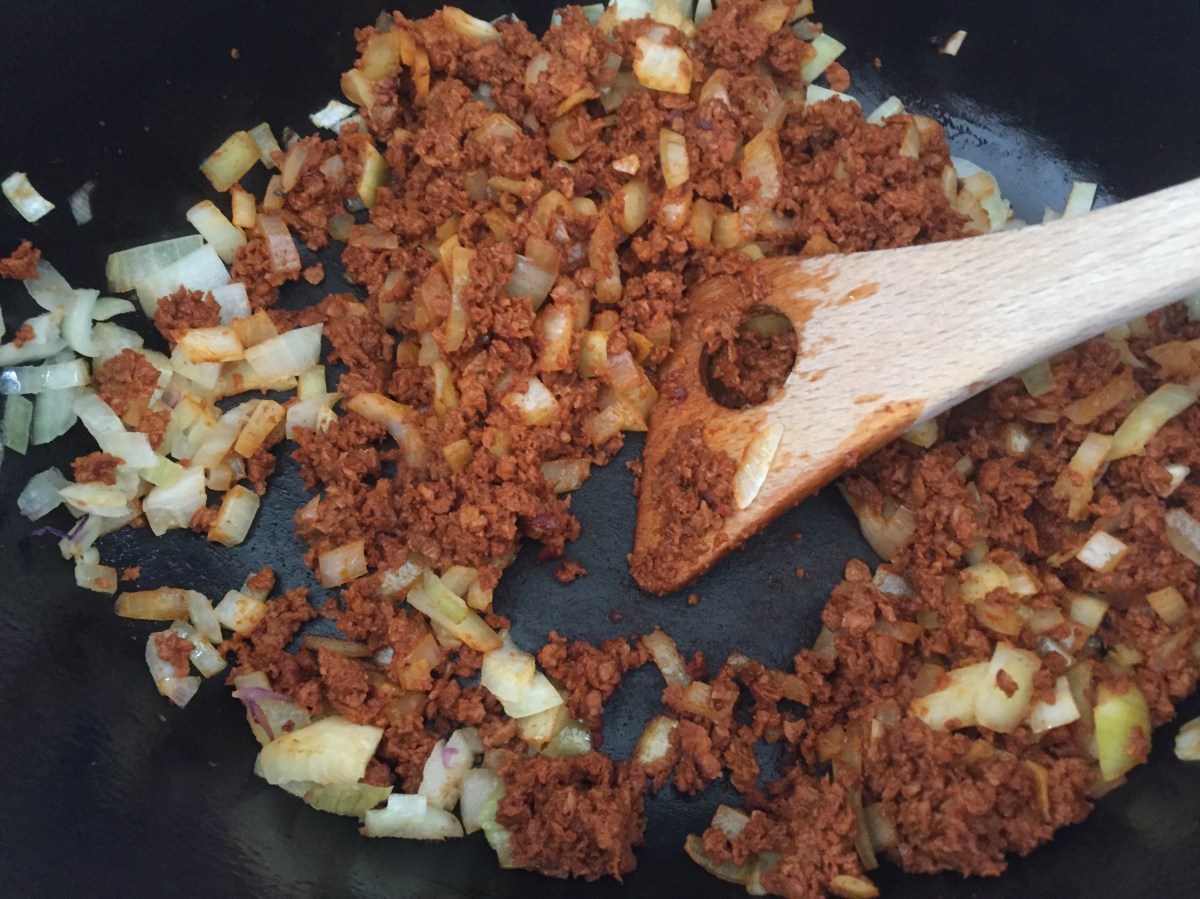 Balkan Cabbage and Beans Stew Step 1
