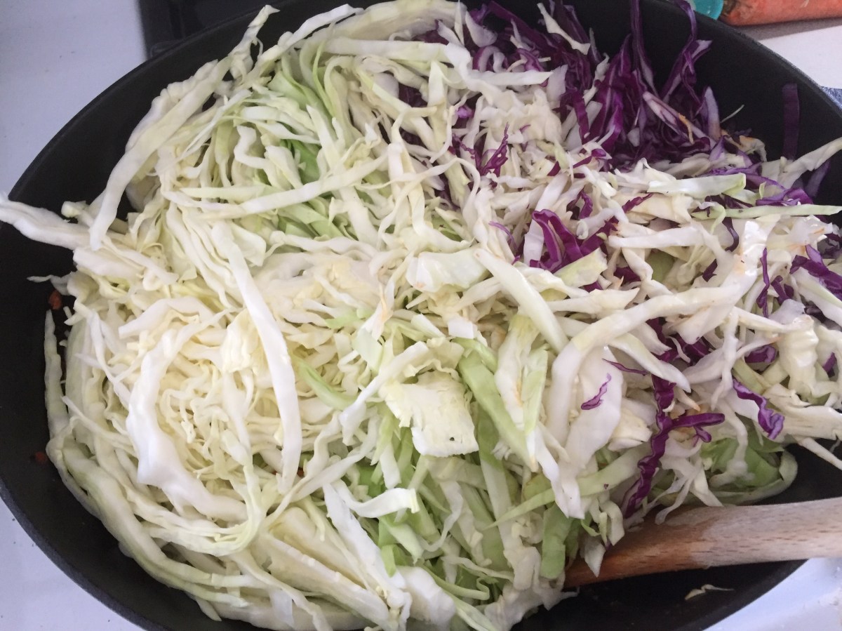 Balkan Cabbage and Beans Stew Step 2