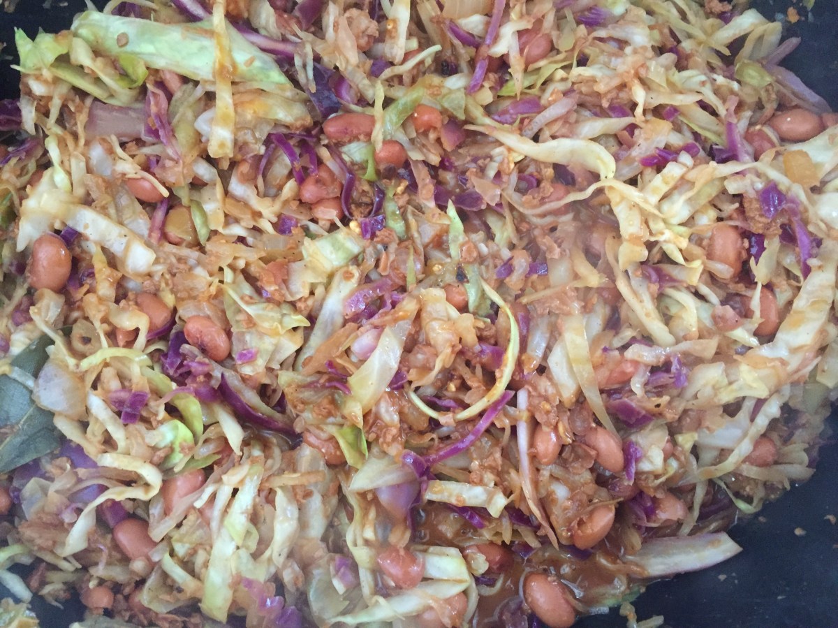 Balkan Cabbage and Beans Stew Step 4