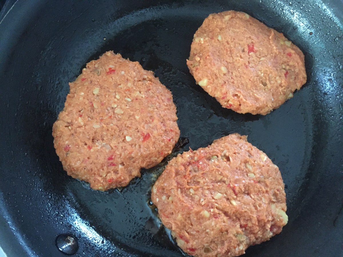 Roasted Red Peppers Chickpea Burgers in the Pan