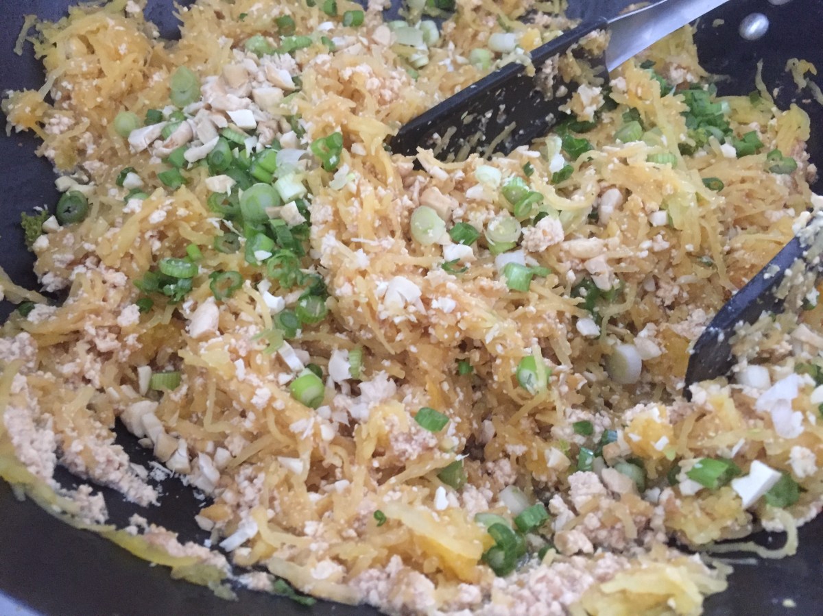 Spaghetti Squash Pad Thai, via Eat the Vegan Rainbow