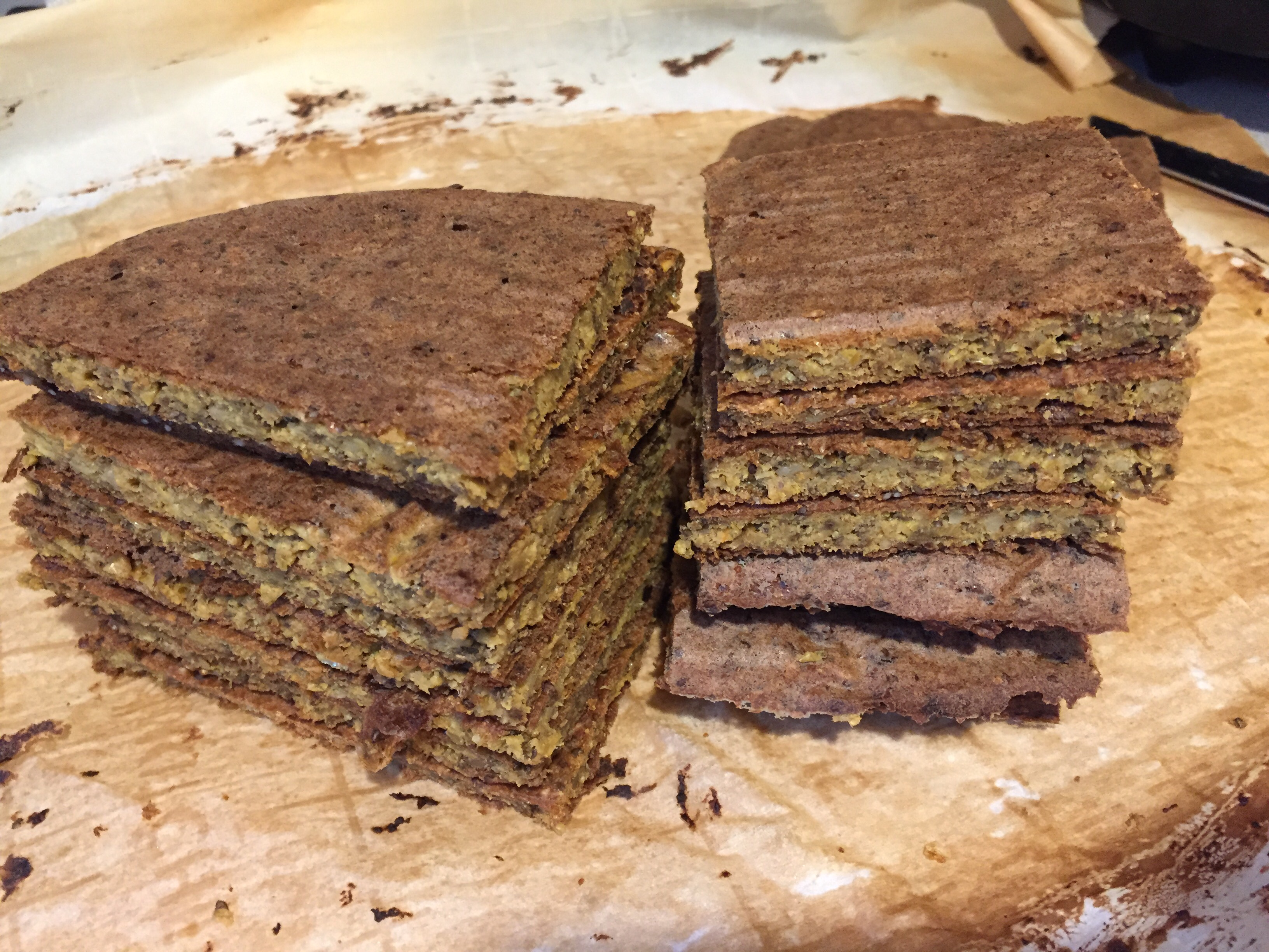 Gluten-free flatbread with corn, cashews and chia seeds